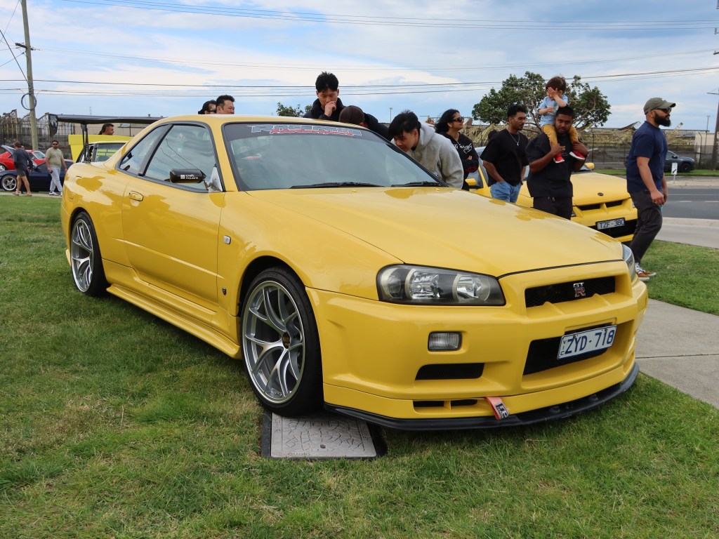 Highball 16: Hello&nbsp;Yellow?