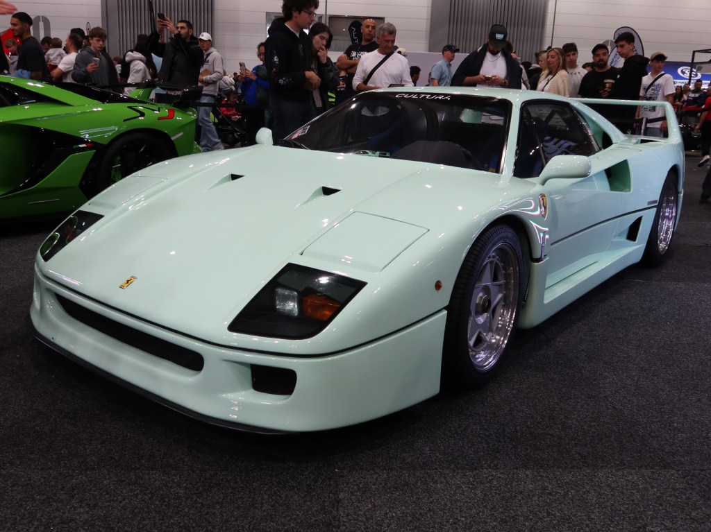 A Mint Ferrari&nbsp;F40?