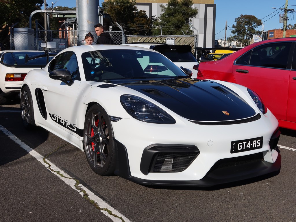 The Cayman With A&nbsp;Kick